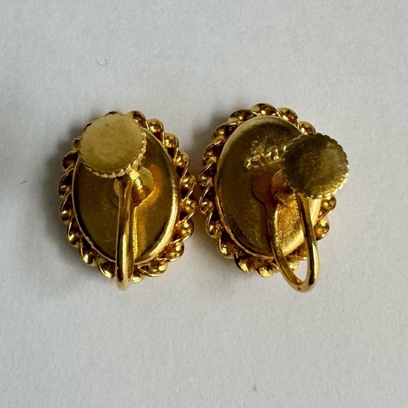 Micro Mosaic Black Floral Earrings Gold Screw Back Vintage Roma Italy Italian - Picture 4 of 7